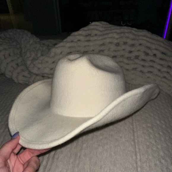 white free people cowboy hat fuzzy white - Picture 2 of 3